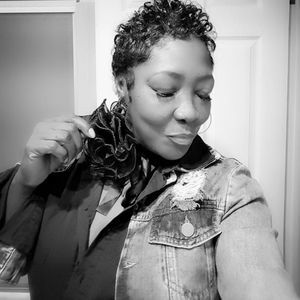 Meet your Posher, Janet